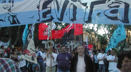 Un masivo respaldo al proyecto que encabeza Cristina Fernández